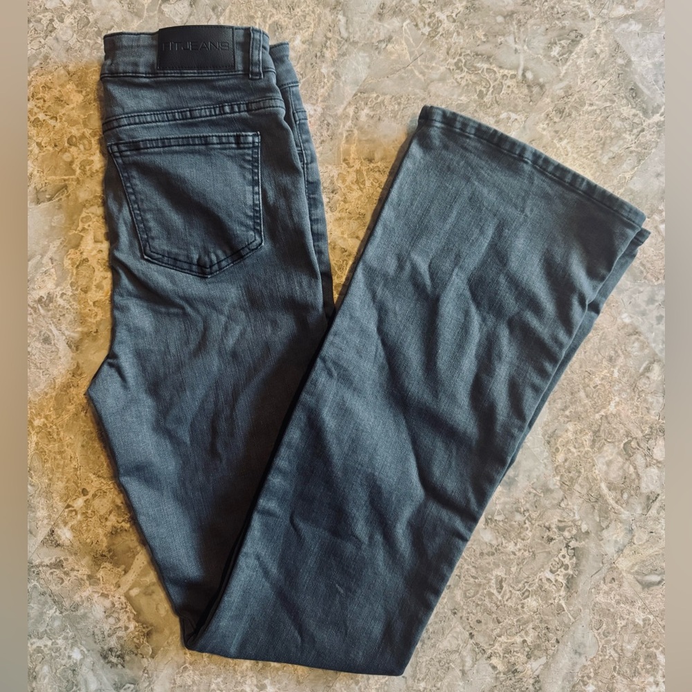 Fitjeans - Picture 4 of 6